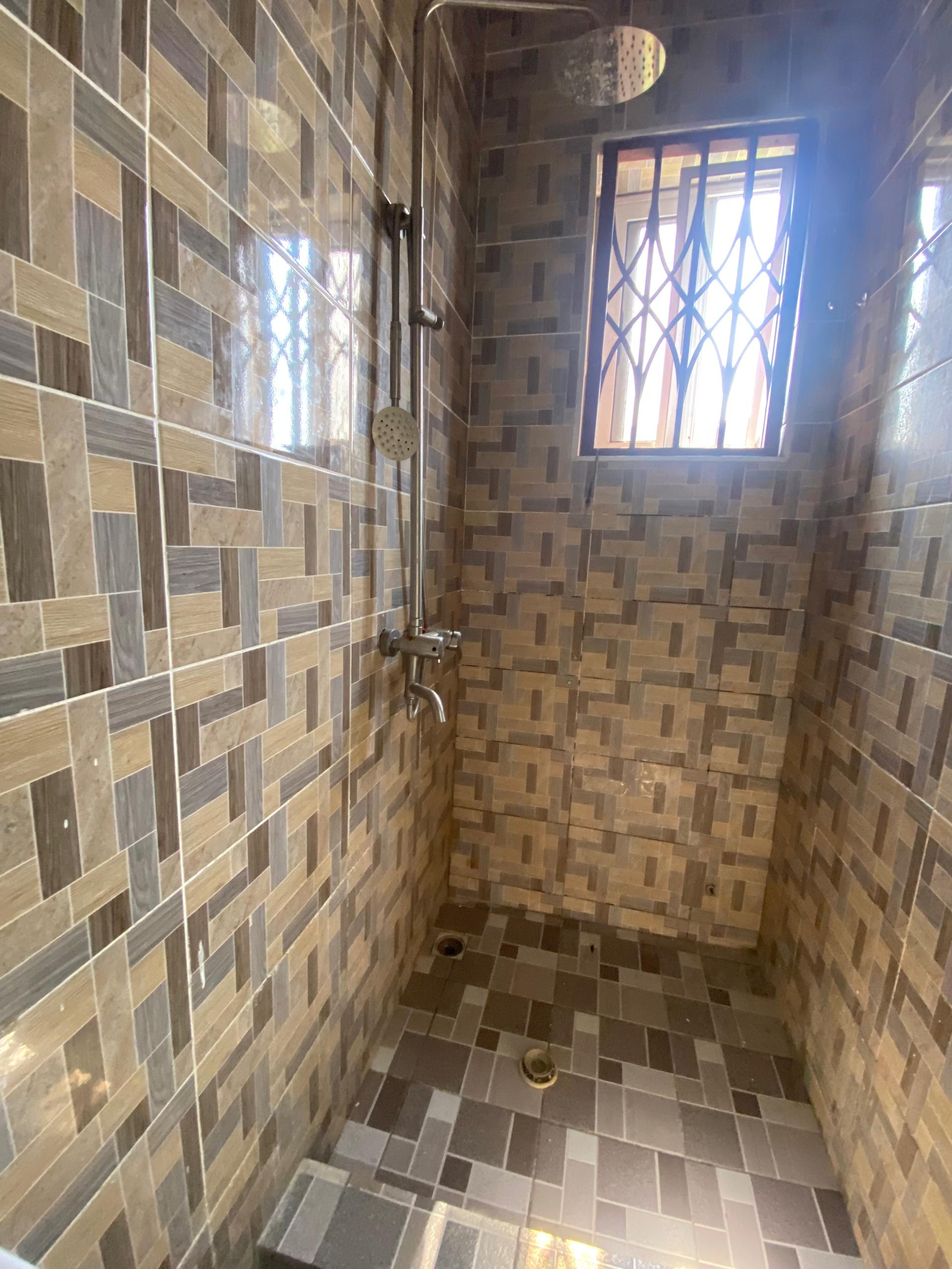 Two (2) Bedroom Apartment For Rent at Lashibi