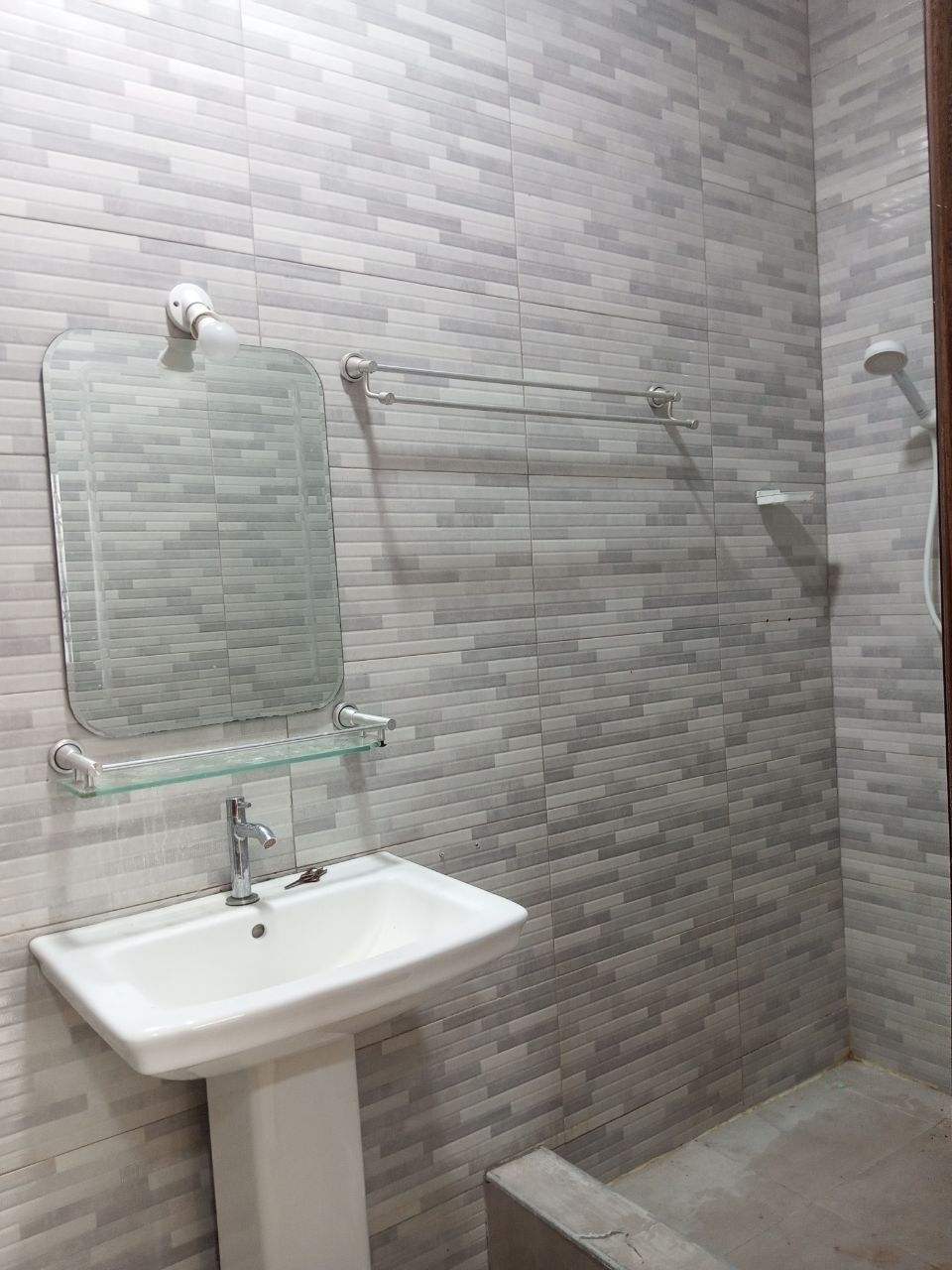 Two (2) Bedroom Apartment For Rent at Madina Estate