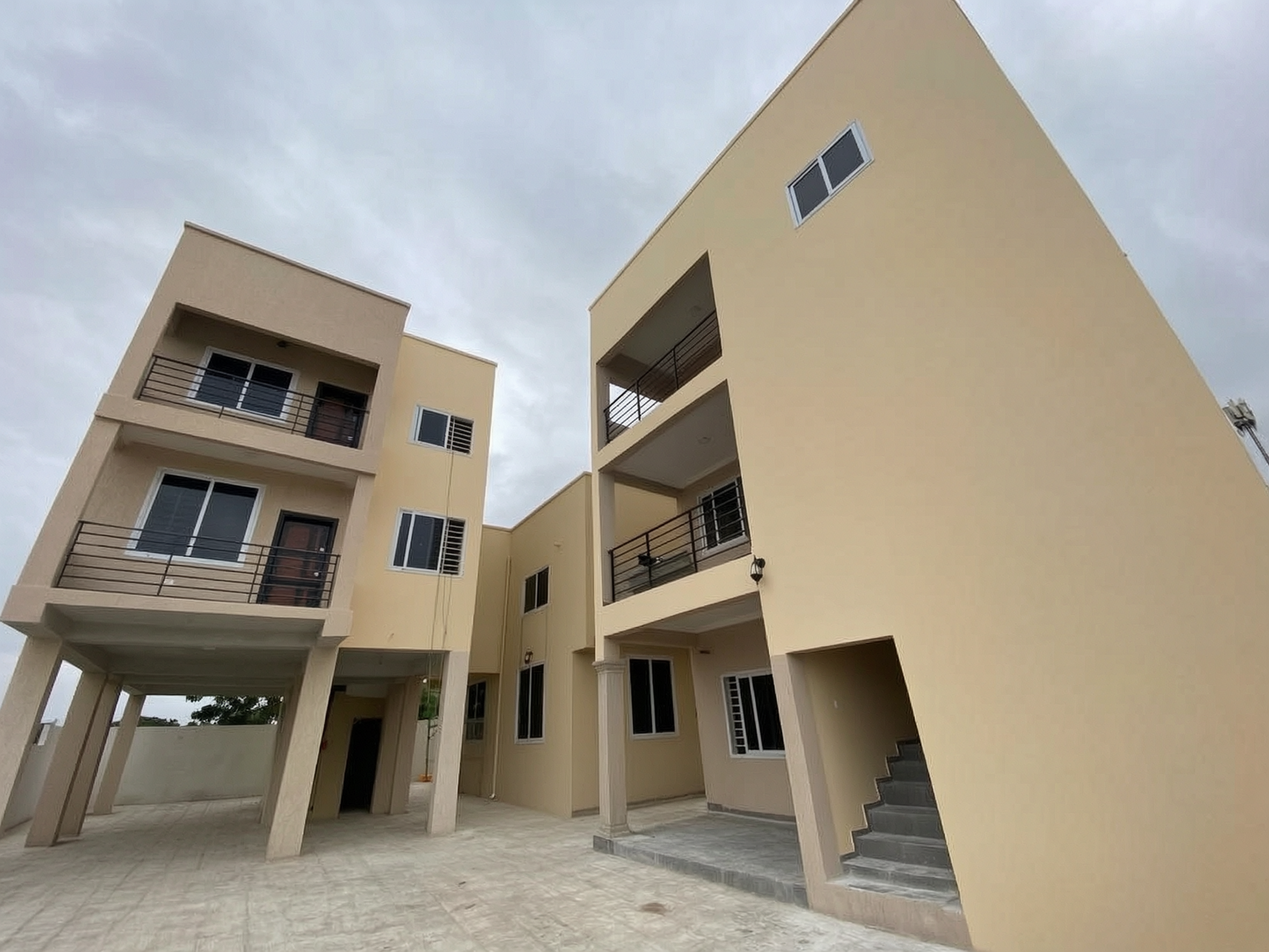 Two (2) Bedroom Apartment For Rent at Sakumono