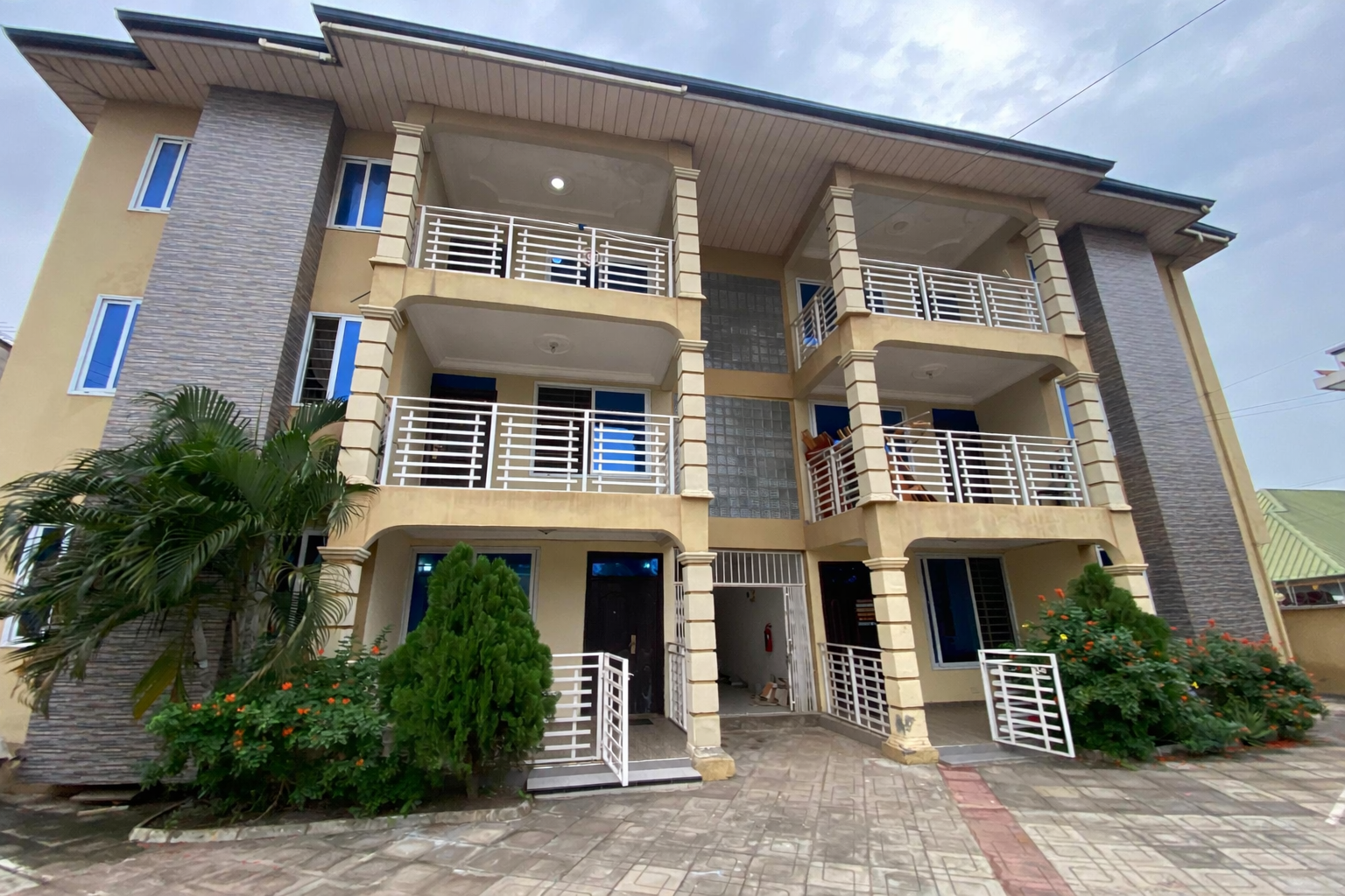 Three (3) Bedroom Apartment For Rent at Spintex
