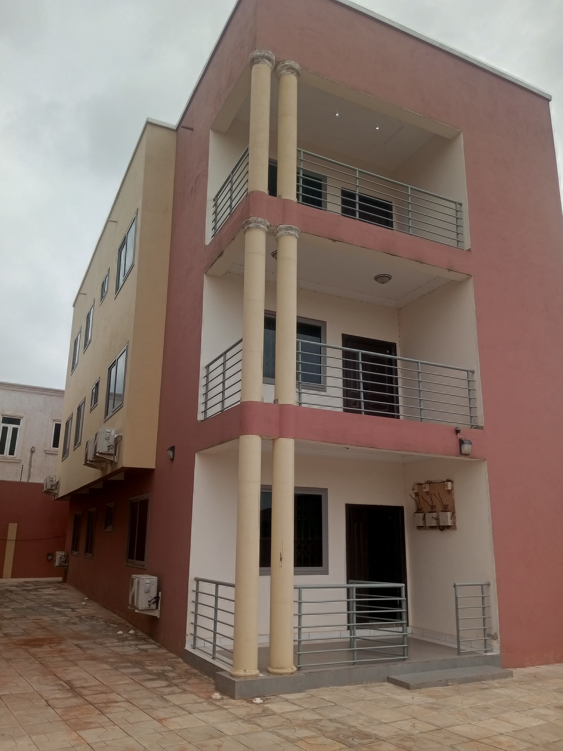 Two (2) Bedroom Apartment For Rent at Tema Community 25