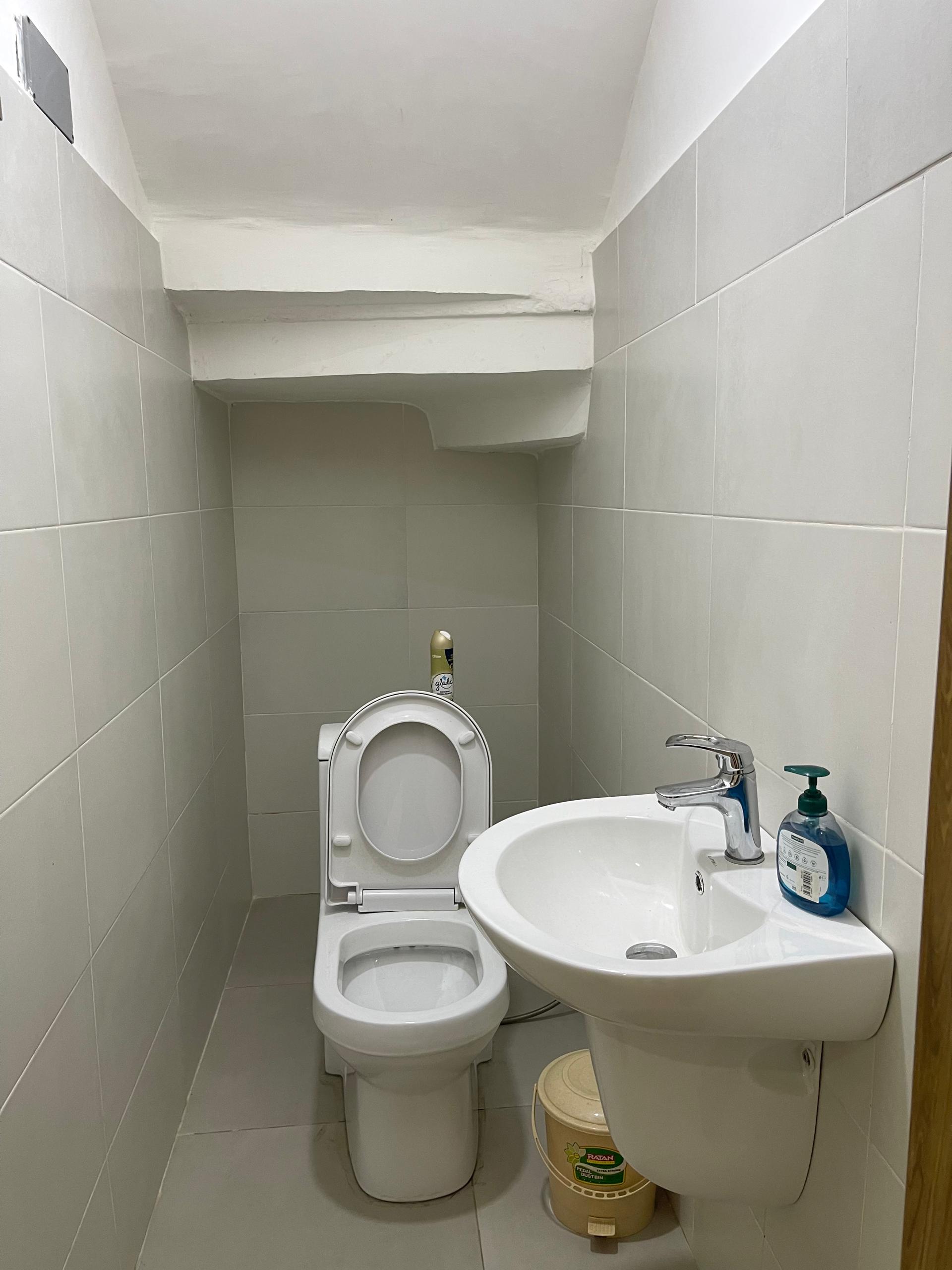 Two (2) Bedroom Fully Furnished Terrace For Rent at Abelemkpe