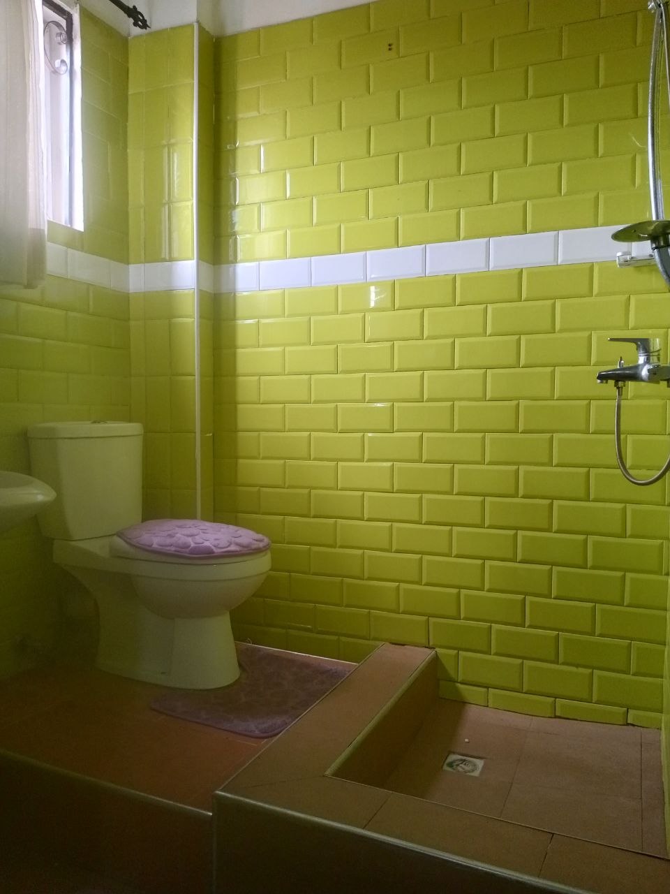 Two (2) Bedroom Furnished Apartment For Rent at Ashaley Botwe Nmai Dzorn