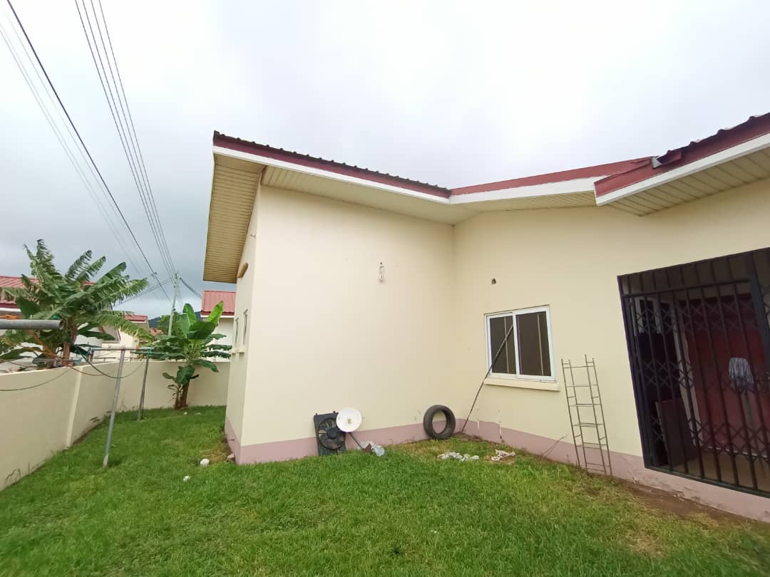 Two (2) Bedroom House For Rent at Oyarifa 