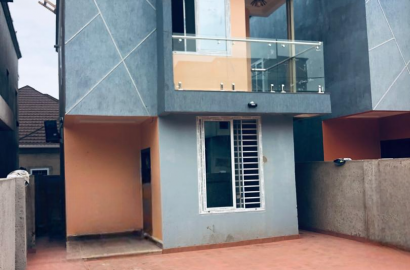 Two (2) Bedroom House For Sale at Oyarifa