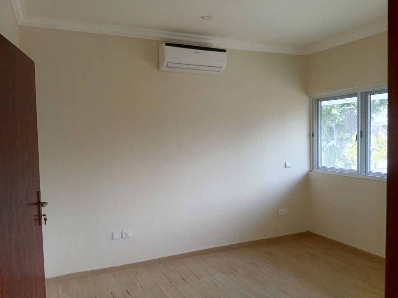 Two (2) Bedroom Semi-detach Townhouse in a Gated Community For Rent at North Legon