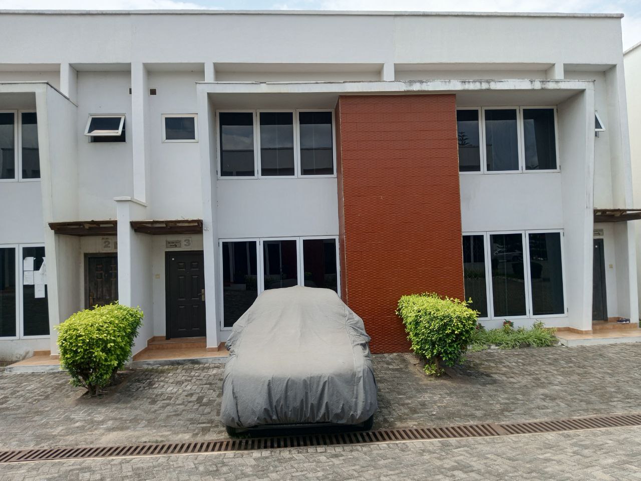 Two (2) Bedroom Semi-detach Townhouse in a Gated Community For Rent at North Legon