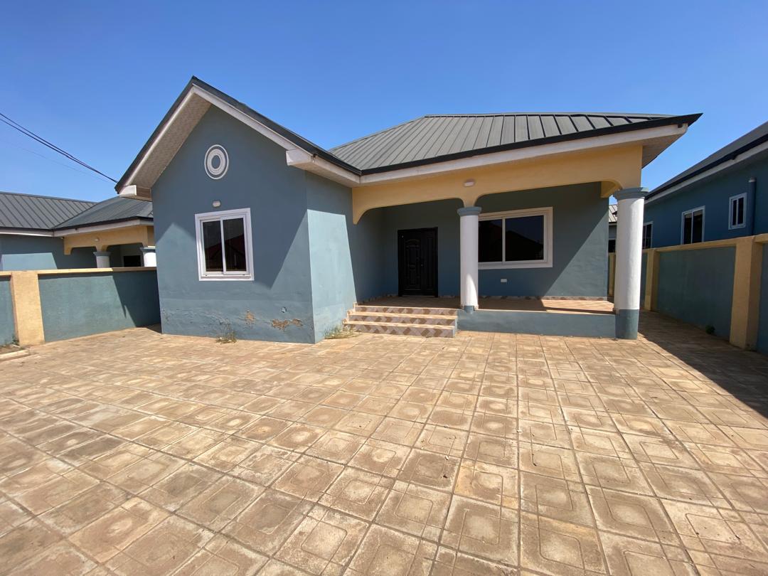 Three (3) Bedroom Townhouse For Rent in a Gated Community at Tema Community 25