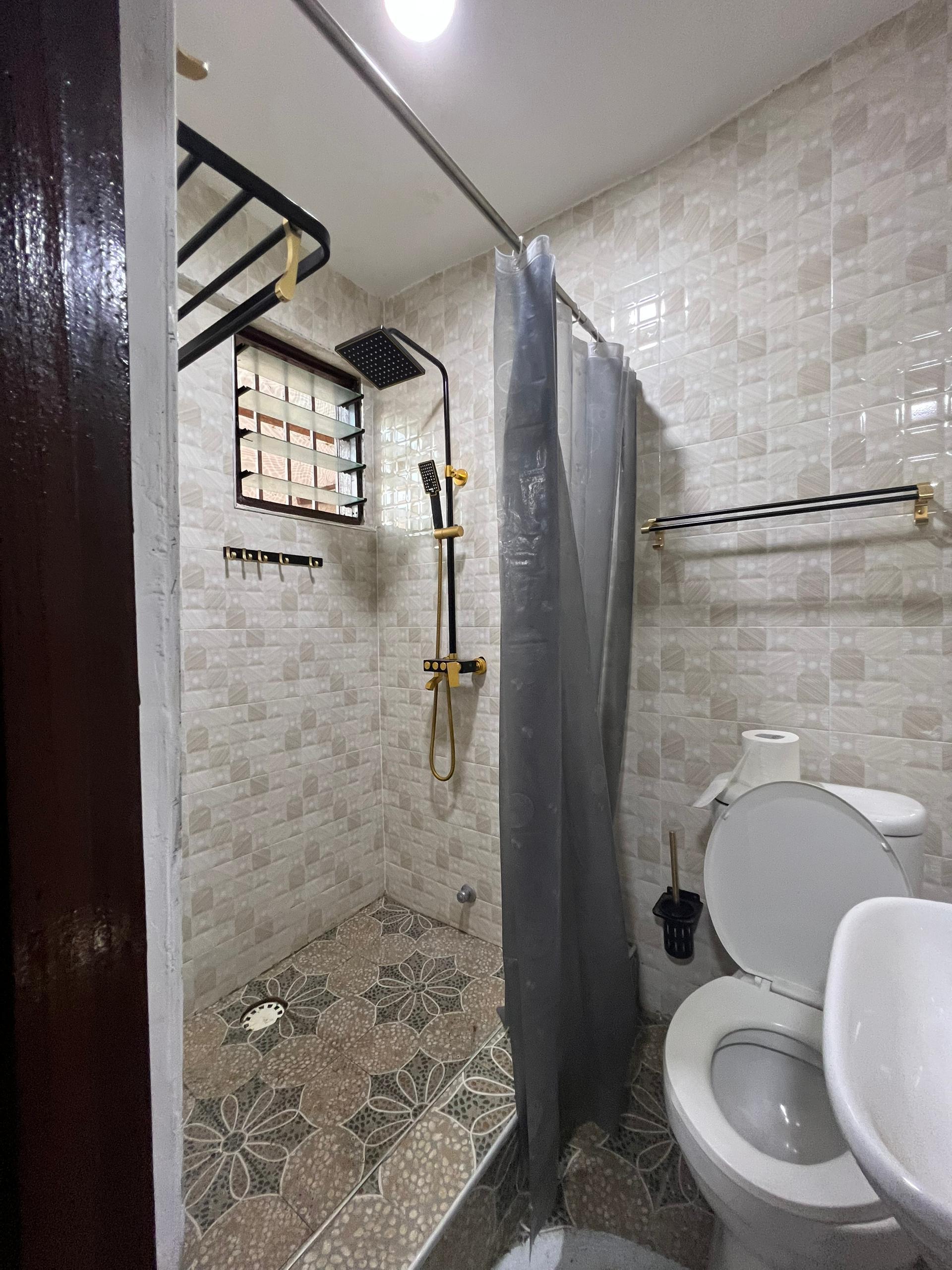 Two (2) Bedroom Unfurnished Apartment For Sale at Borteyman