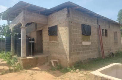 Uncompleted 3 Bedroom House With 1 Bedroom Boys Quarters For Sale At Sapeiman