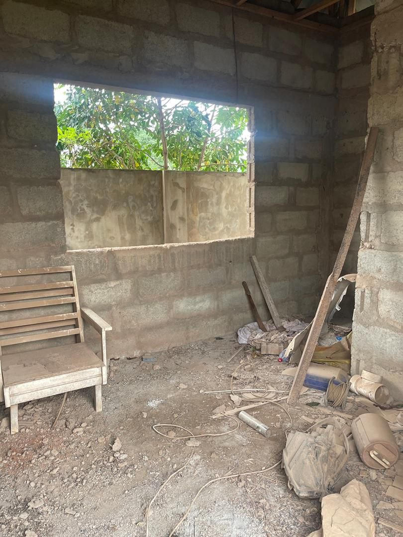 Uncompleted Five (5) Bedroom House with Boys Quarters For Sale at Haatso