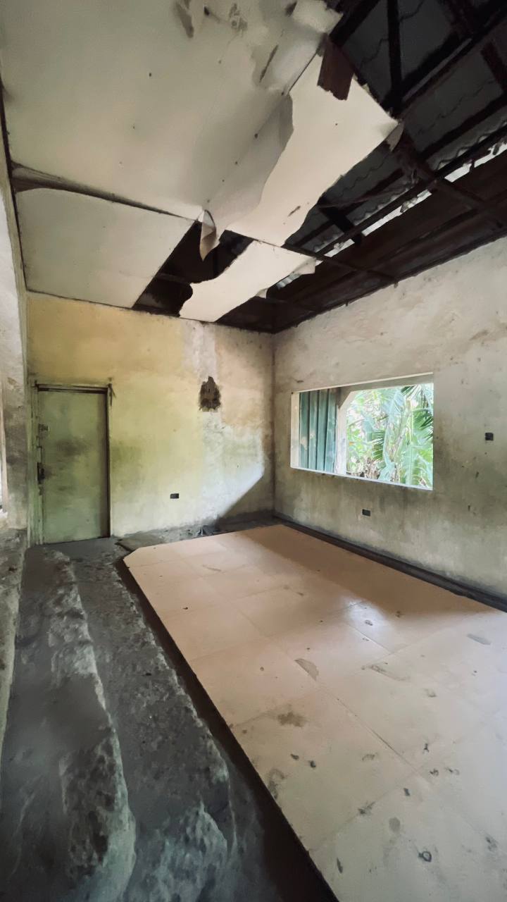 Uncompleted 3 & 4 Bedroom House For Sale at Kwabenya Comet Estate