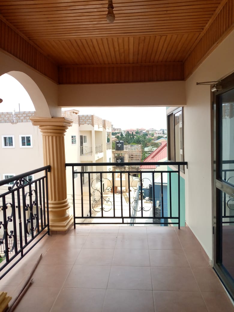 Unfurnished 3-bedroom Apartment for Rent at Kwabenya 