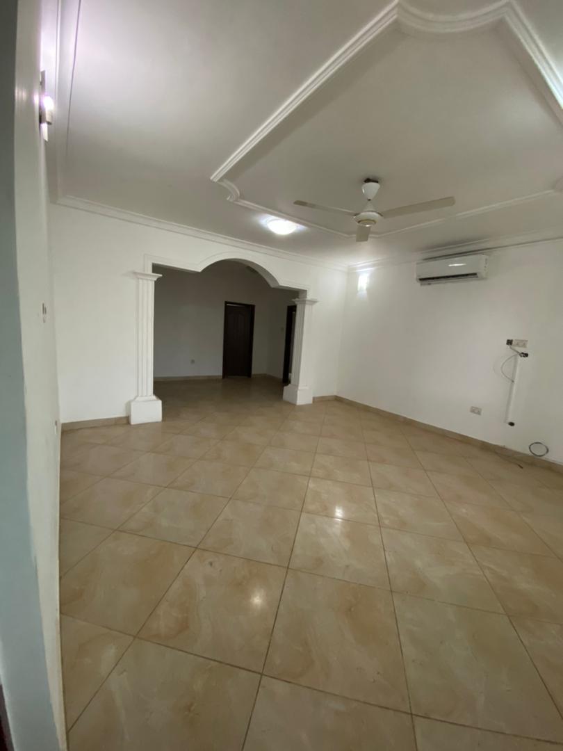 Three (3) Bedroom Apartment For Rent at Madina UPSA