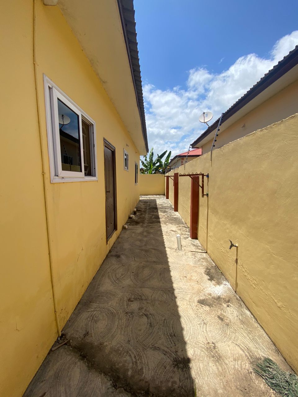 NEWLY BUILT 3 BEDROOM HOUSE FOR SALE AT KASOA