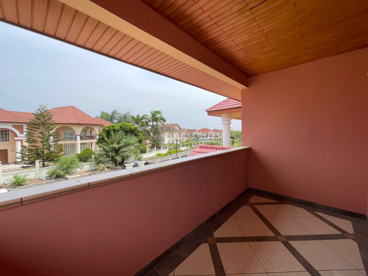 4 Bedroom house with 1 boys quarters at Trassaco