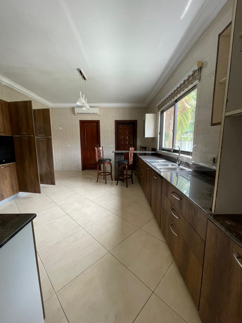 4 Bedroom house with 1 boys quarters at Trassaco