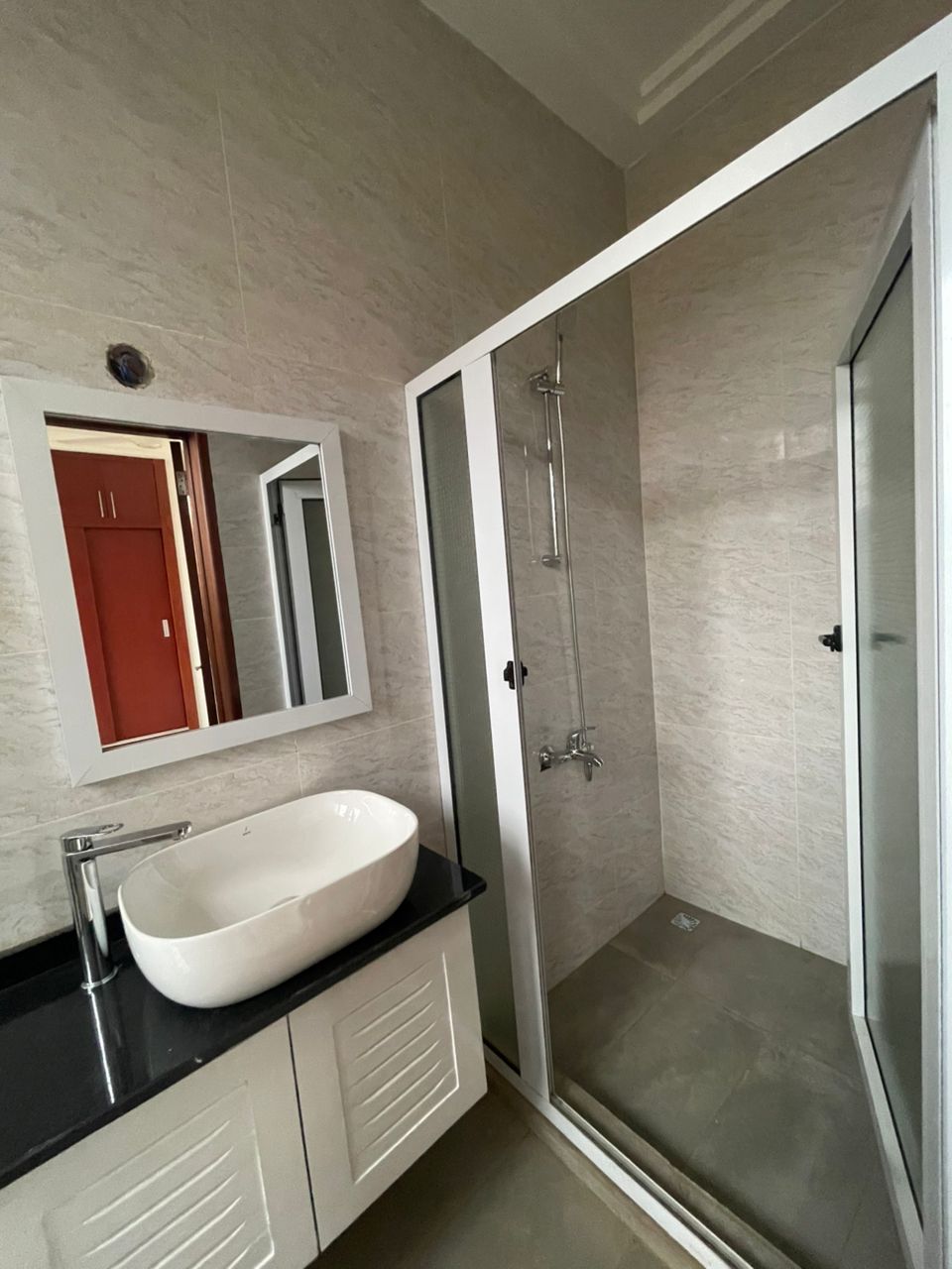 Newily built 2 Bedroom Apartment For Rent at Tema Michel Camp Gbetsile