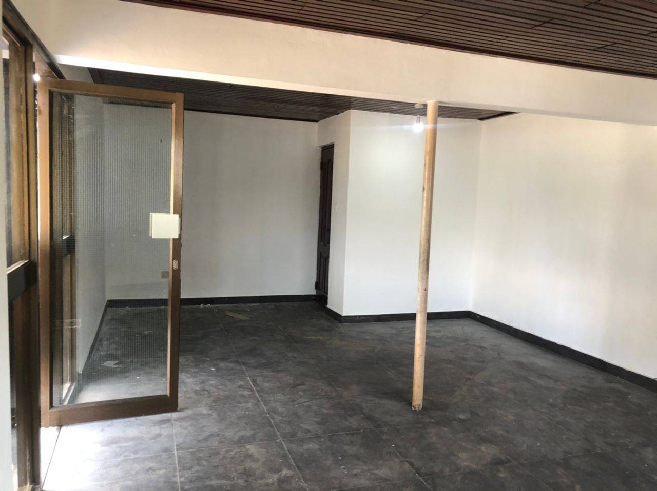 Versatile Space for Rent in Spintex: Ideal for Your Business Needs!