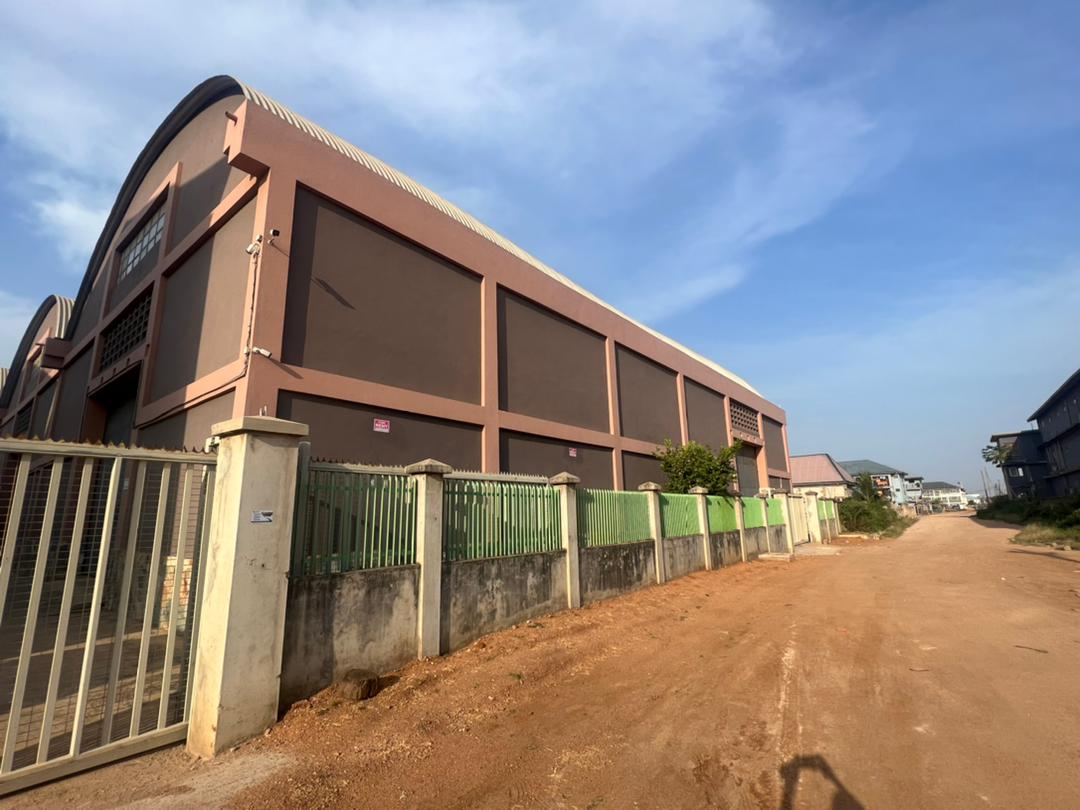 Warehouse For Rent at Weija Old Barrier