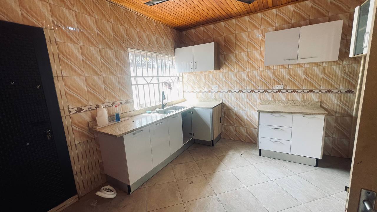 Four (4) Bedroom House For Rent at Westlands